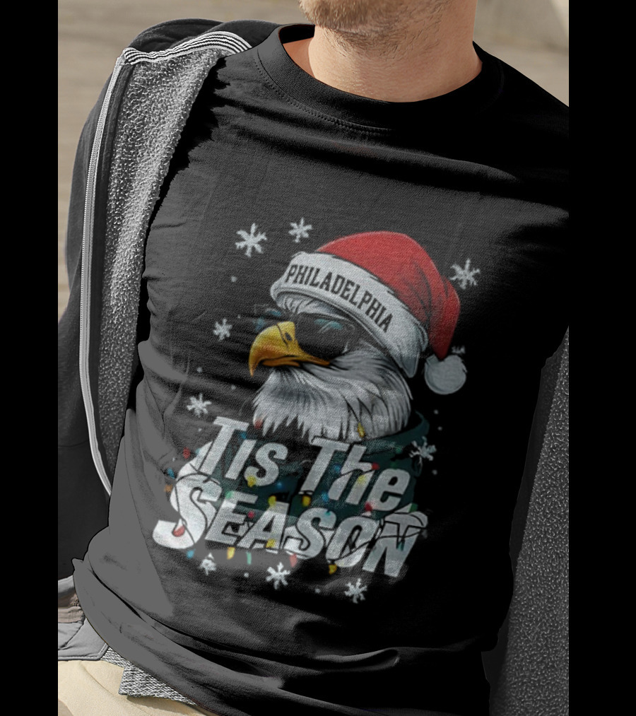 Philadelphia Eagles Tis The Season Eagle Santa Hat NFL Football 2025 T-Shirt