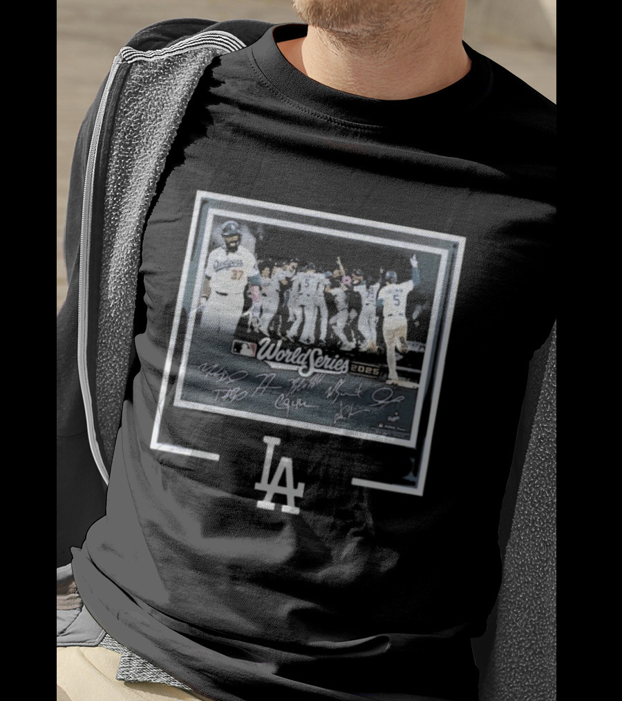 Los Angeles Dodgers 2025 World Series Autographed Team Signatures T-Shirt