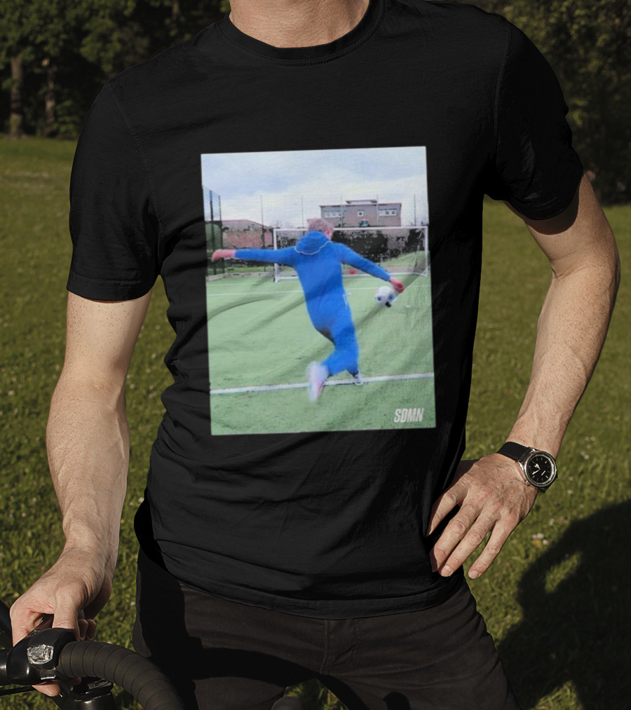 Sidemen SDMN W2s Crossbar Volley Football Action Shot T-Shirt