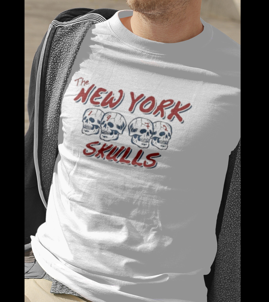 The New York Skulls 1972 Vintage Skull Graphic T-Shirt