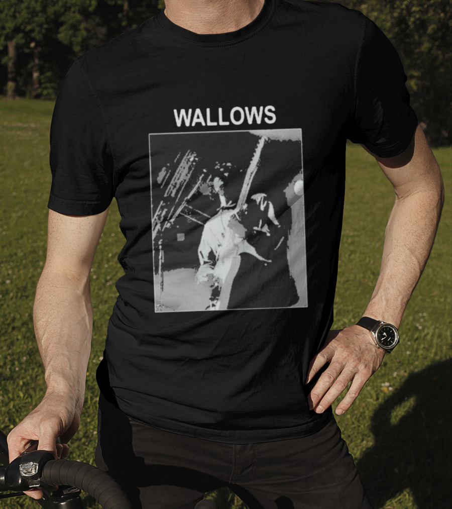 Wallows Braeden Lemasters Guitar Performance Photo T-Shirt