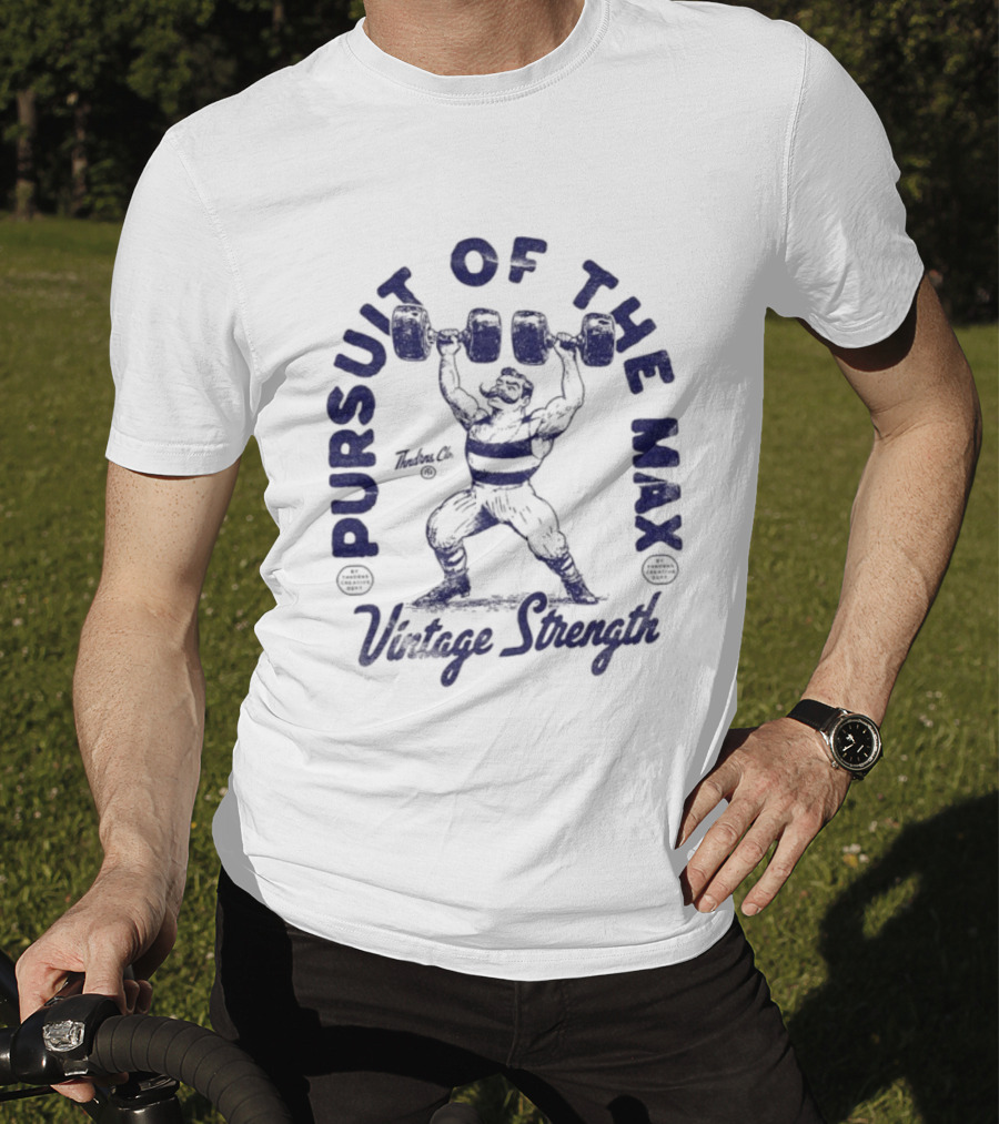 Pursuit Of The Max Vintage Strength Thundernoise Powerlifting Retro T-Shirt