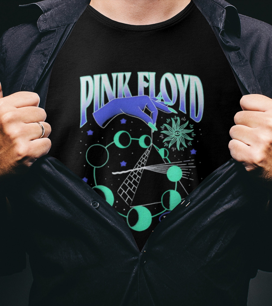Pink Floyd The Dark Side Of The Moon Pyramid And Hand Graphic T-Shirt