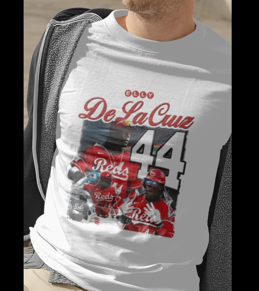 De La Cruz 44 Reds Vintage Style Electricidad Sports Icon T-Shirt
