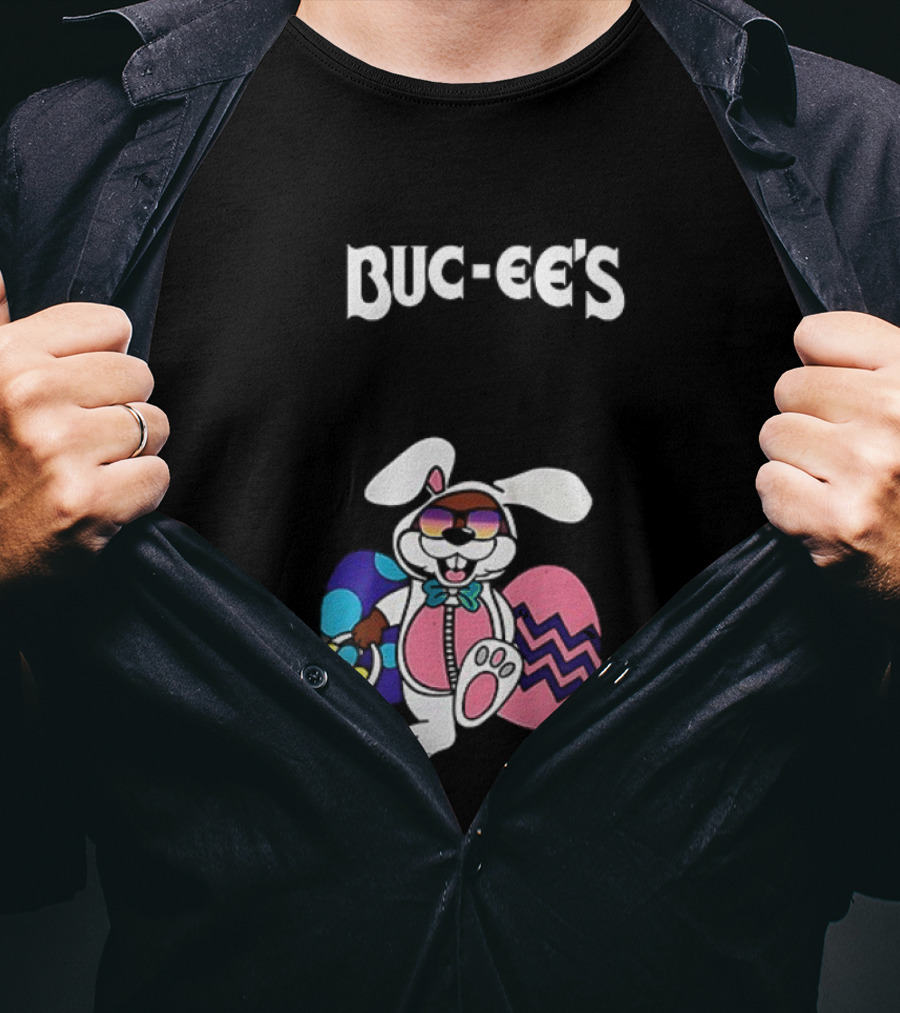 Buc-ee’s Easter Bunny Beaver Nugget I'm Hunting With Eggs And Candy T-Shirt