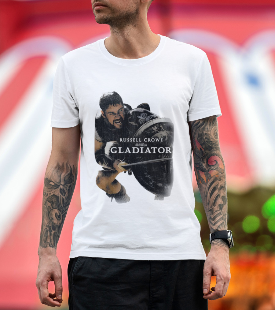 Russell Crowe Gladiator Ridley Scott Movie Character Shield Sword T-Shirt