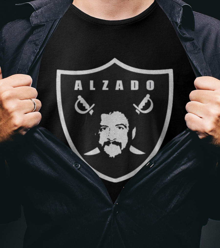 Alzado Los Angeles Raiders Shield Logo Tribute NFL Black And Silver T-Shirt