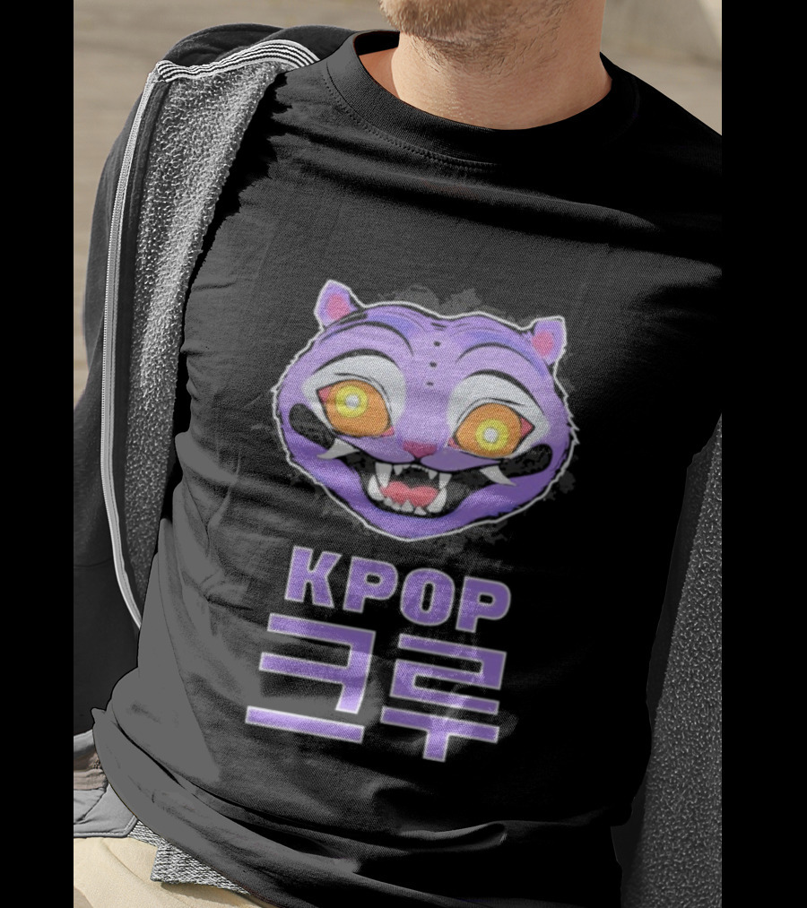 KPOP Krewe Derpy Tiger Demon Hunters T-Shirt