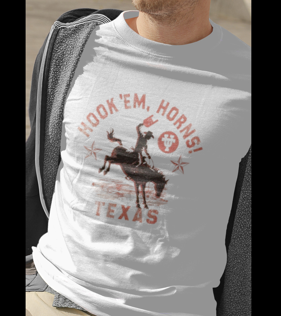 Hook’em Horns Texas Longhorns Cowboy Riding T-Shirt
