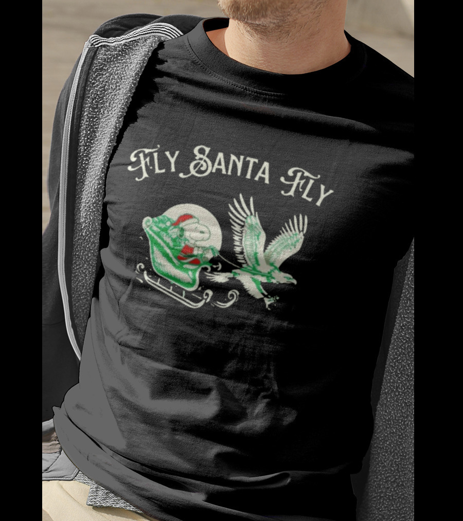 Snoopy Fly Santa Fly Philadelphia Eagles T-Shirt