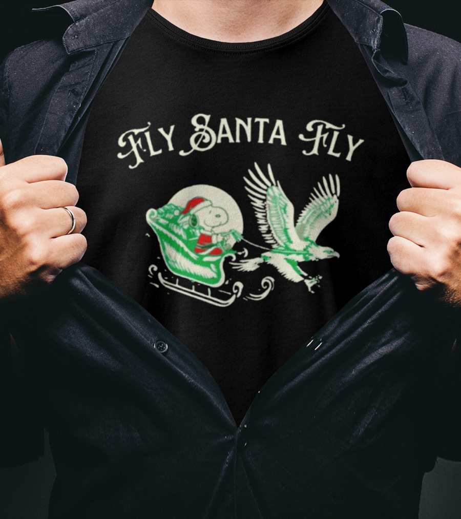 Snoopy Fly Santa Fly Philadelphia Eagles T-Shirt