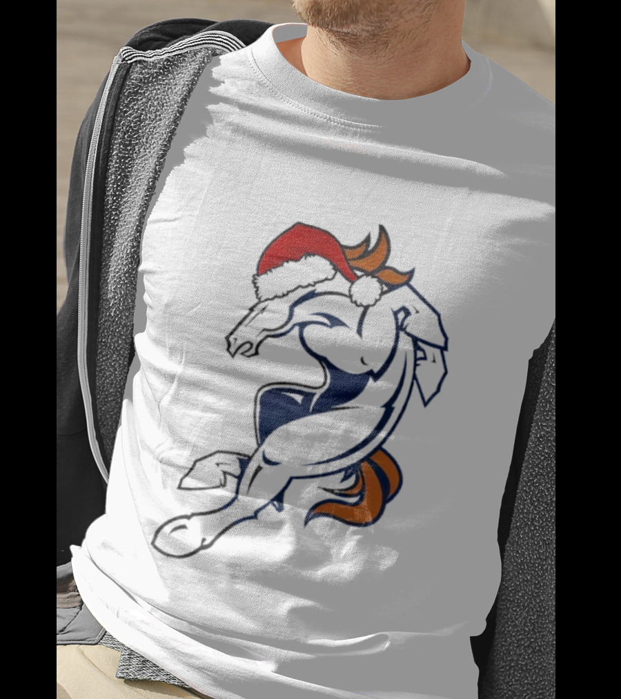 Denver Broncos Christmas Santa Hat Football Fan Design T-Shirt