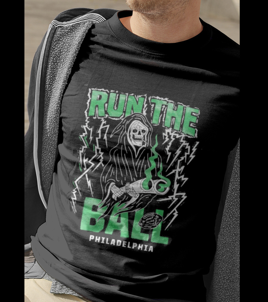 Philadelphia Grim Reaper Run The Ball Football Halloween T-Shirt