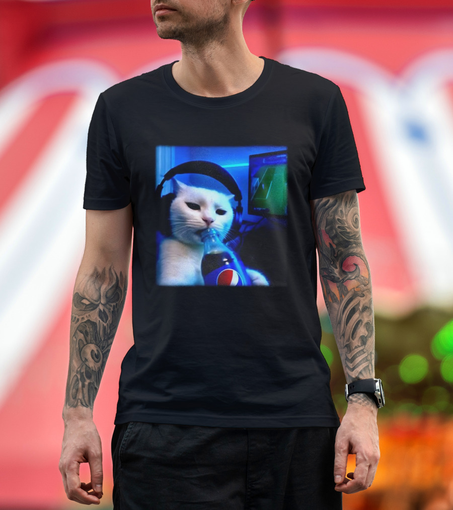 Cat Wearing Headphones Drinking Pepsi Gaming Meme T-Shirt