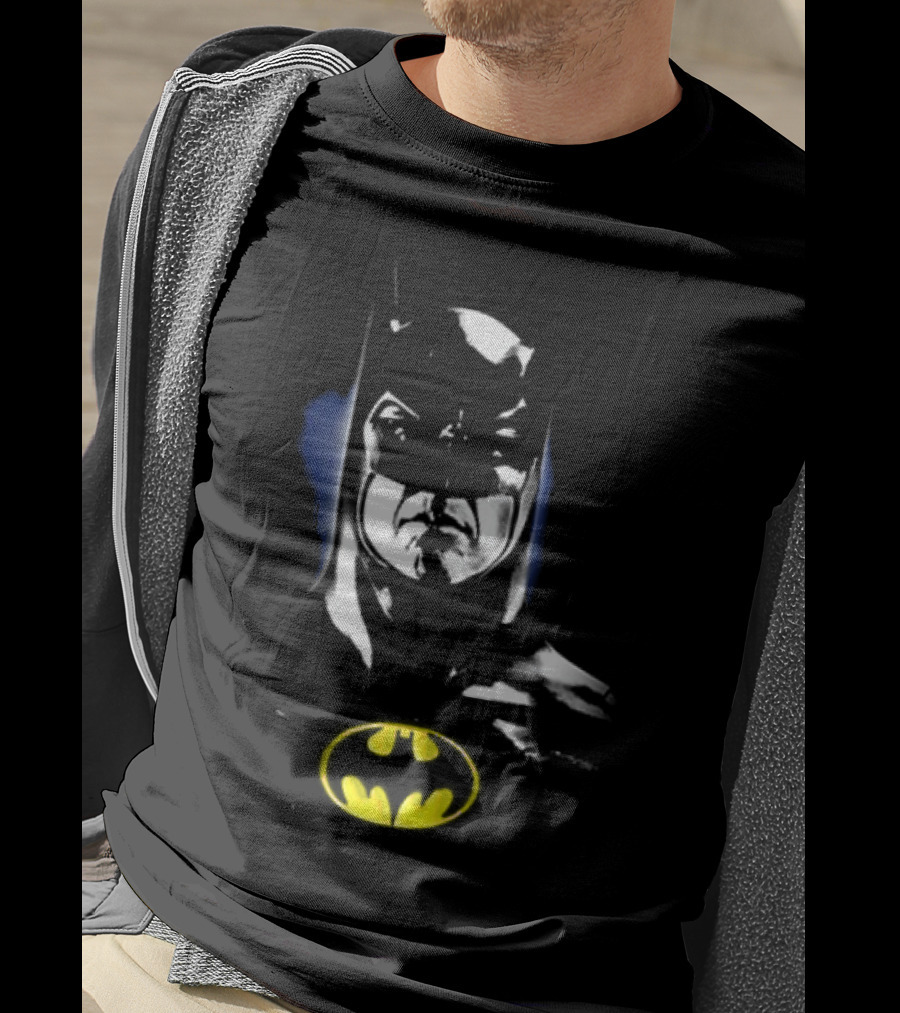 Batman Keaton Vintage Portrait Retro Style T-Shirt