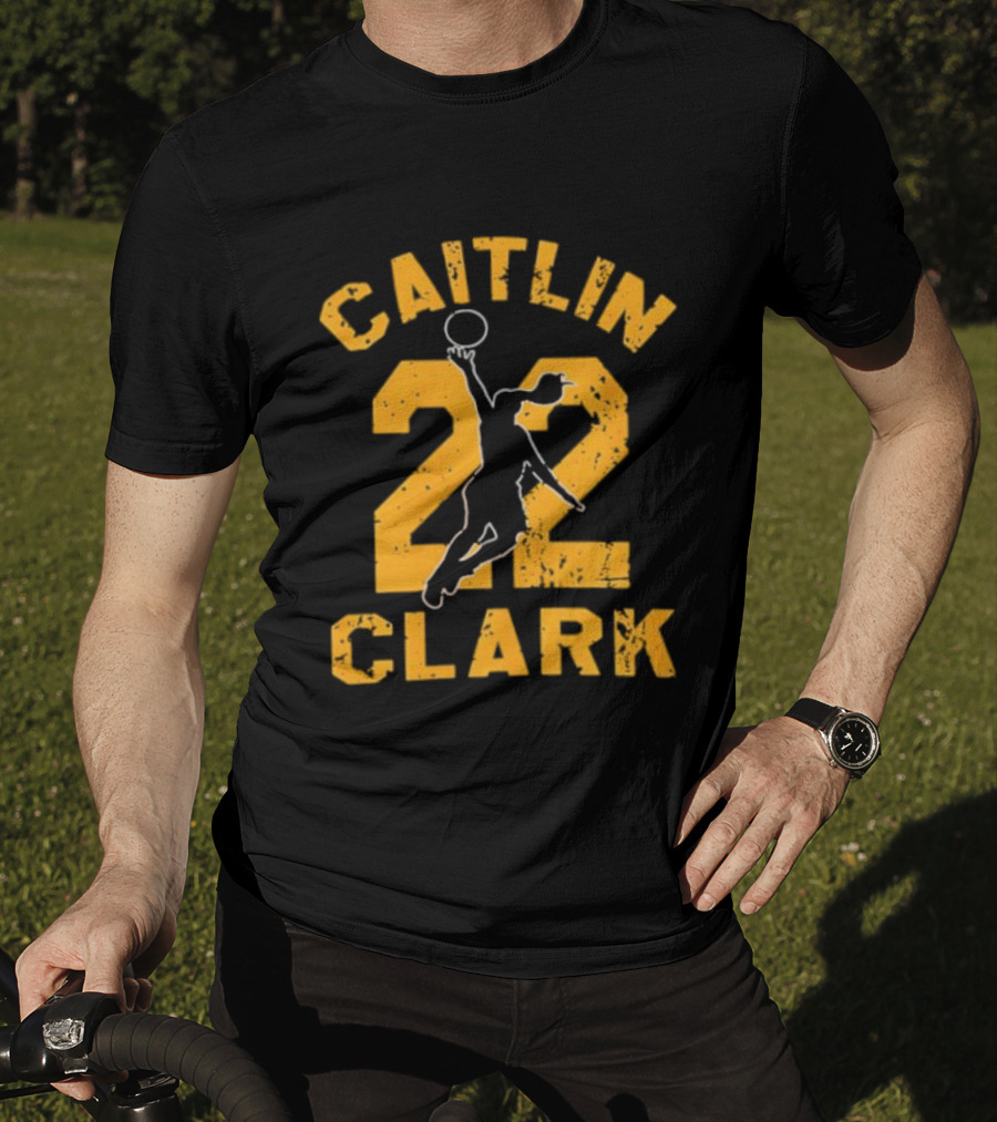 Caitlin Clark 2025 22 Women’s Basketball Retro Style T-Shirt