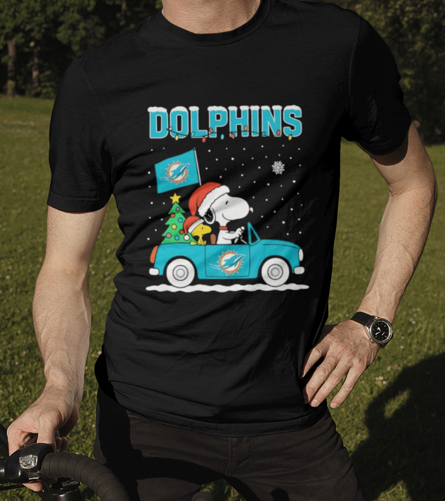 Snoopy WoodStock Santa Christmas Miami Dolphins Car Holiday Scene T-Shirt