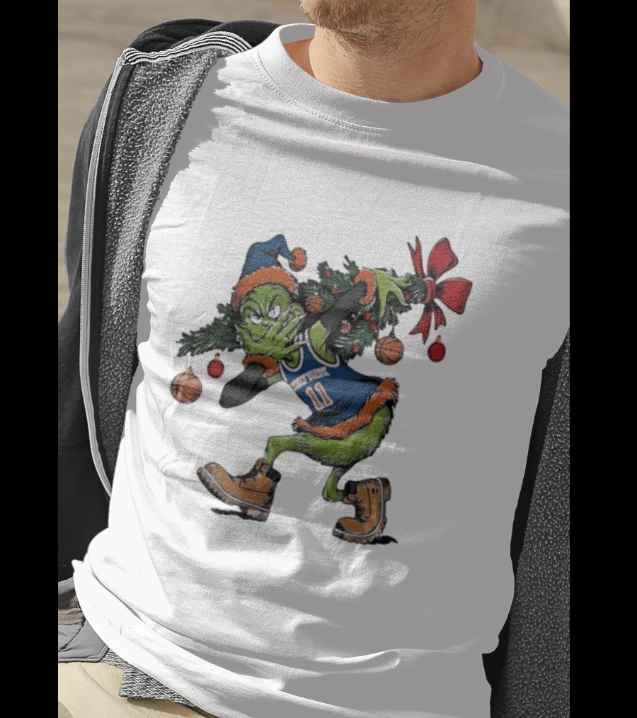 Grinch X Jalen Brunson 3 Point Celebration Christmas Knicks Basketball Holiday T-Shirt