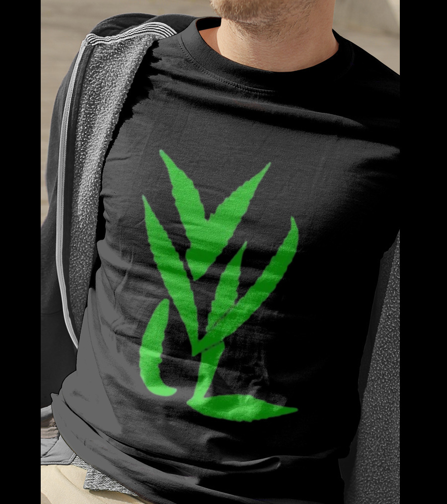 Trimset Green Leaf Symbol On Black T-Shirt
