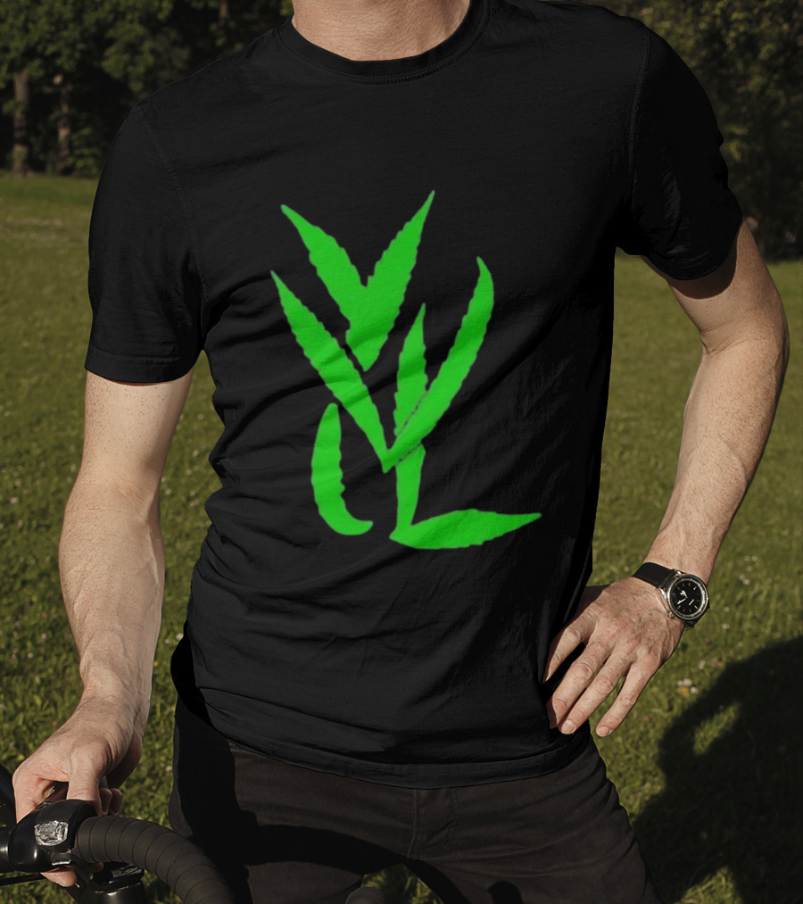 Trimset Green Leaf Symbol On Black T-Shirt