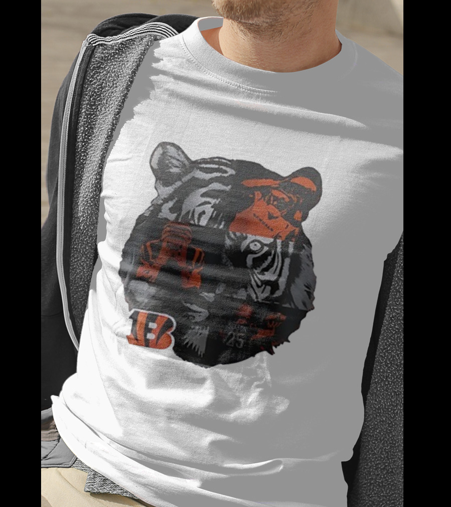 Cincinnati Bengals Season 25 Tiger B Emblem T-Shirt