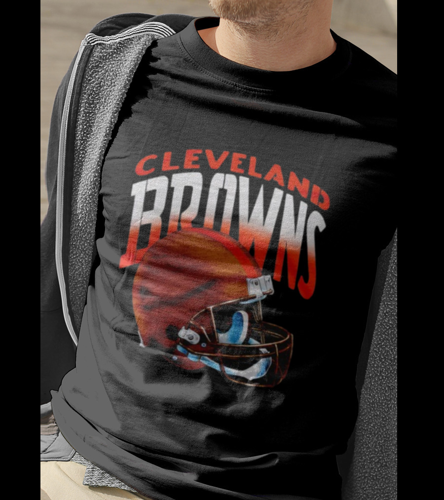 Cleveland Browns Gradient Alt Helmet Browns Football Fan Apparel T-Shirt