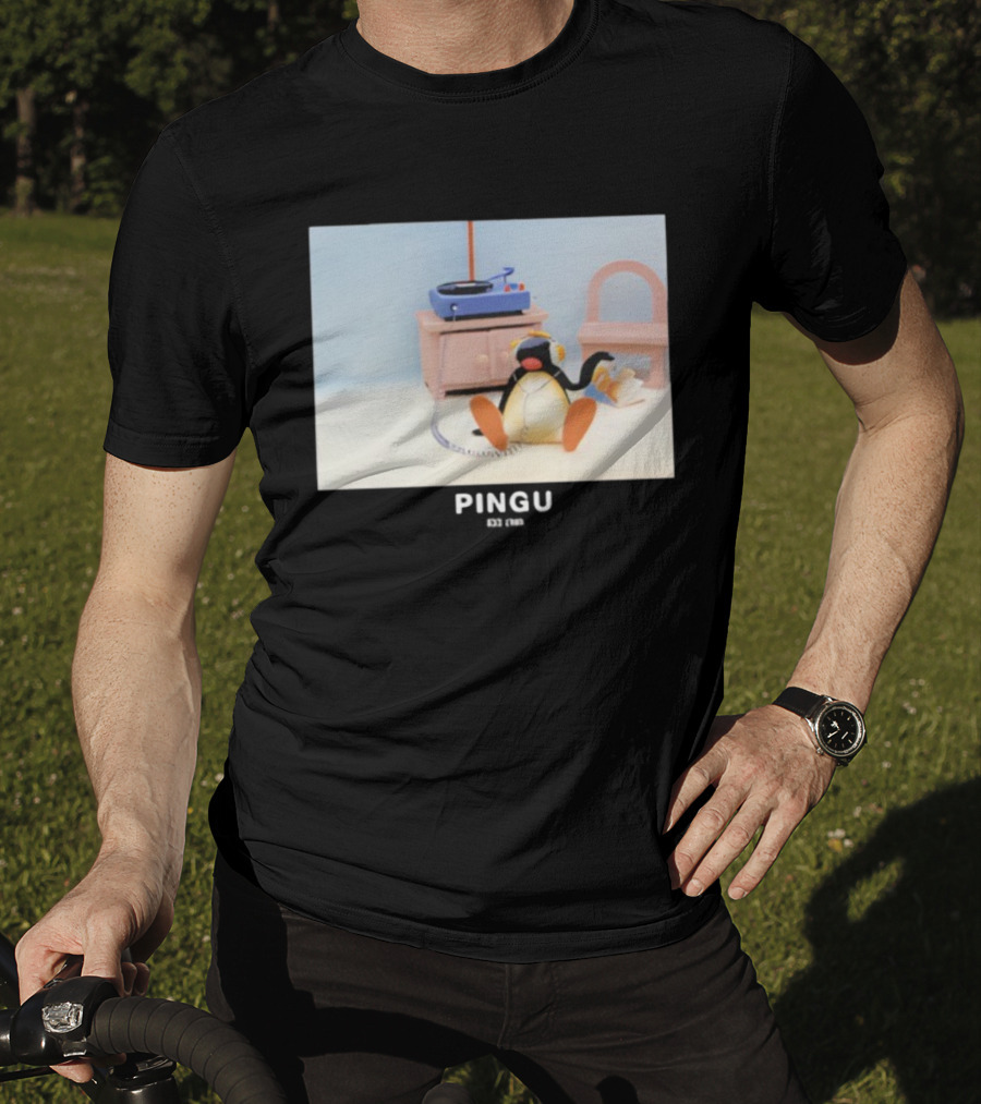 Pingu Chill 1986 Retro Music Vibes T-Shirt