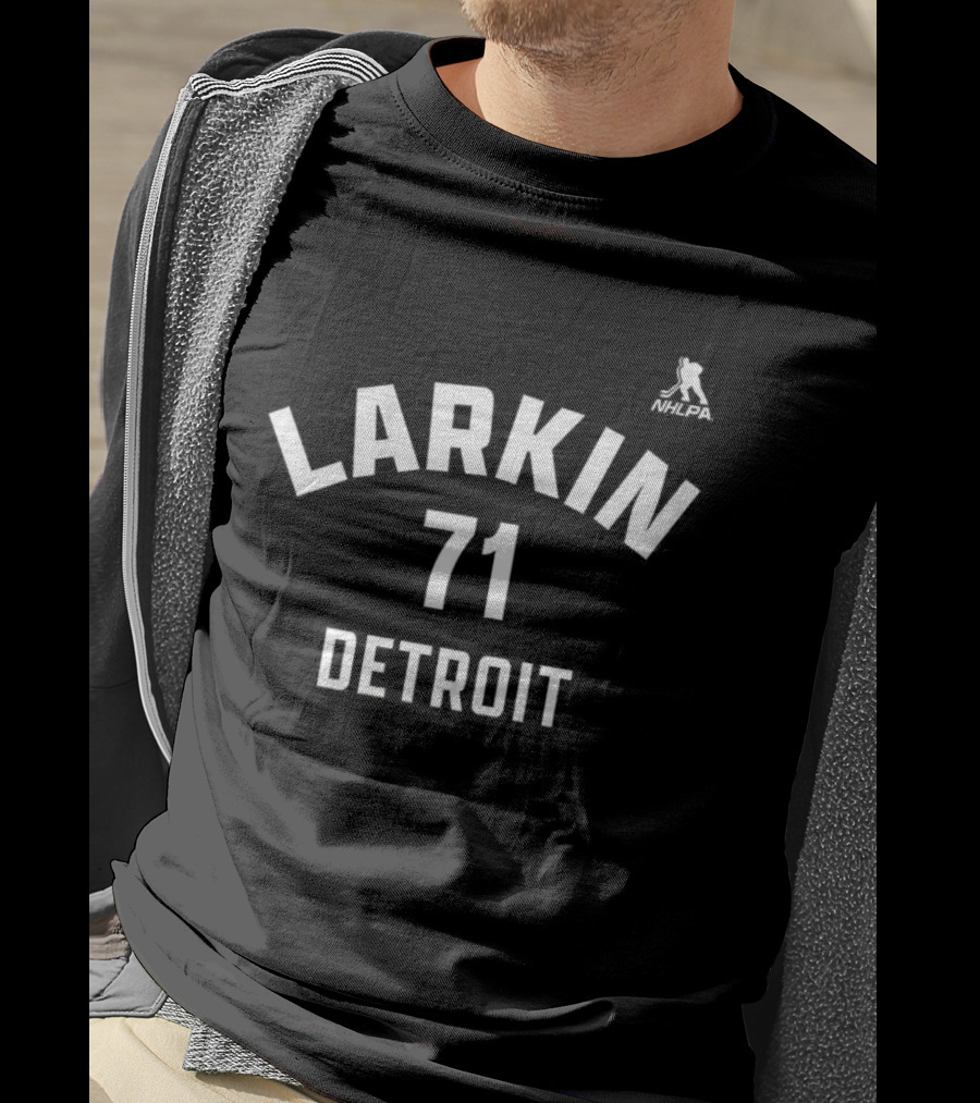 Dylan Larkin 71 Detroit Red Wings NHL Jersey Style T-Shirt