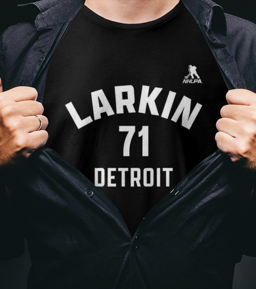 Dylan Larkin 71 Detroit Red Wings NHL Jersey Style T-Shirt