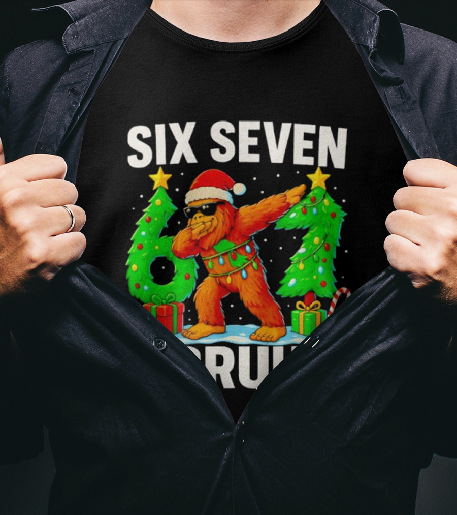 Six Seven Bigfoot Santa Dabbing Bruh Christmas Funny T-Shirt