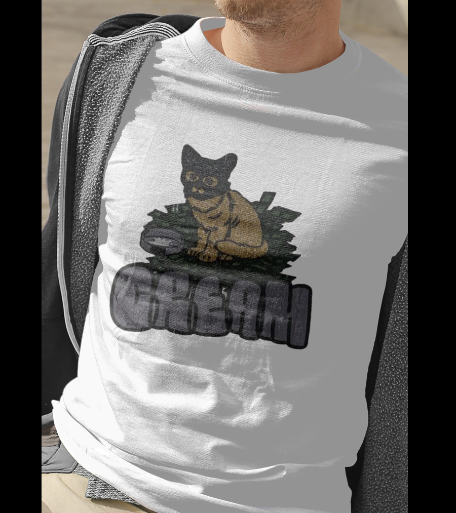 CREAM Cat Vintage Style With Bowl And Leafy Background T-Shirt
