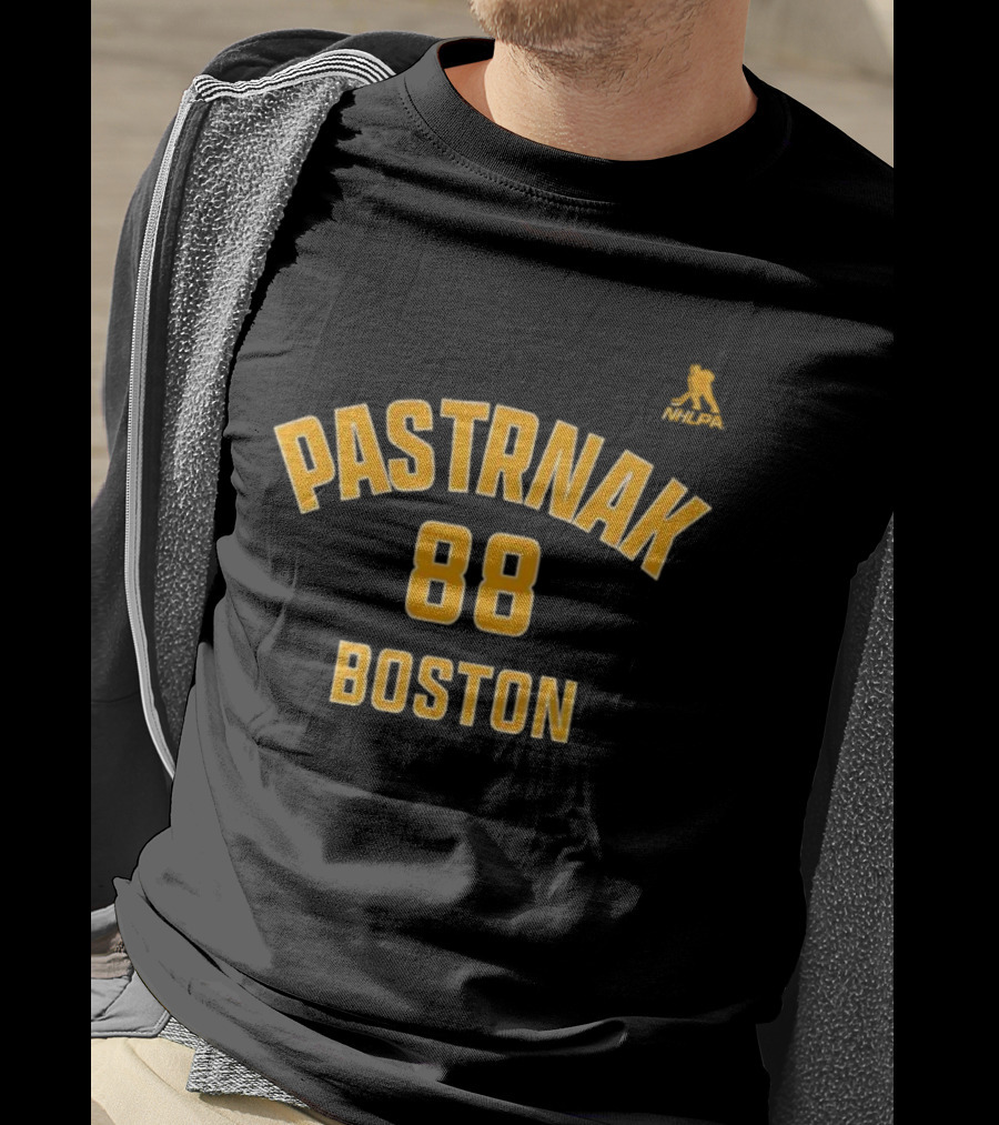Boston Bruins David Pastrnak 88 Boston Team Fan Gear T-Shirt