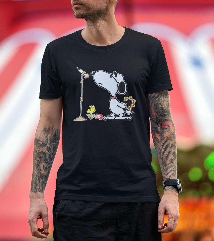 Oasis Snoopy And Woodstock Rock Band Peanuts Tambourine Guitar Microphone T-Shirt