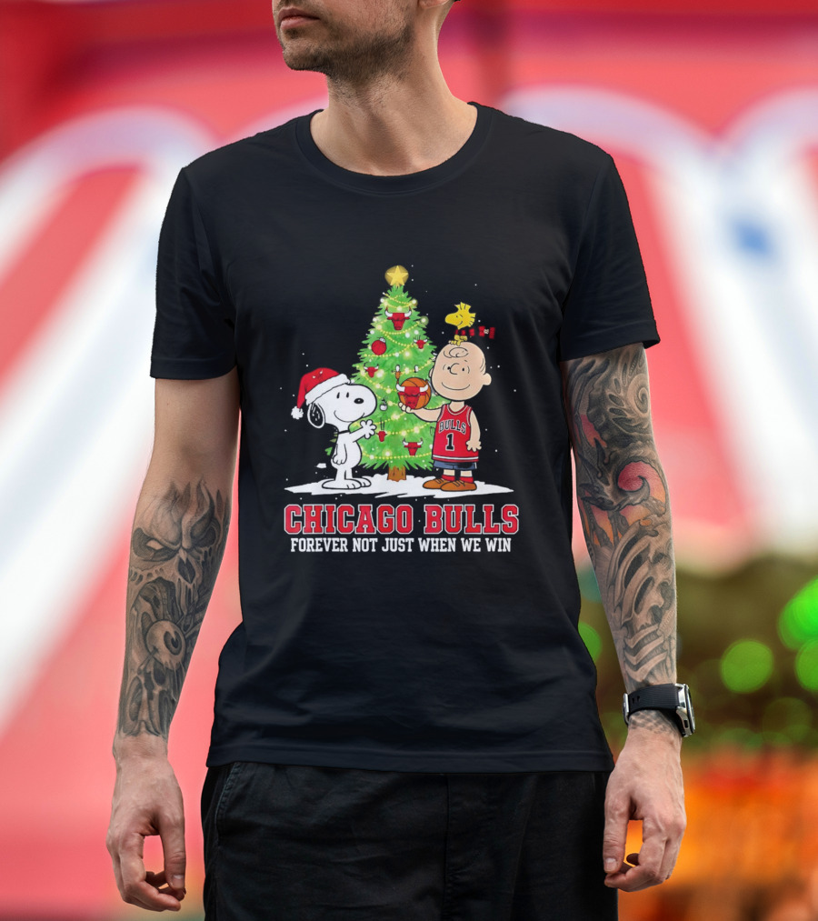 Peanuts Snoopy Christmas Chicago Bulls Forever Fan Loyalty Celebration T-Shirt