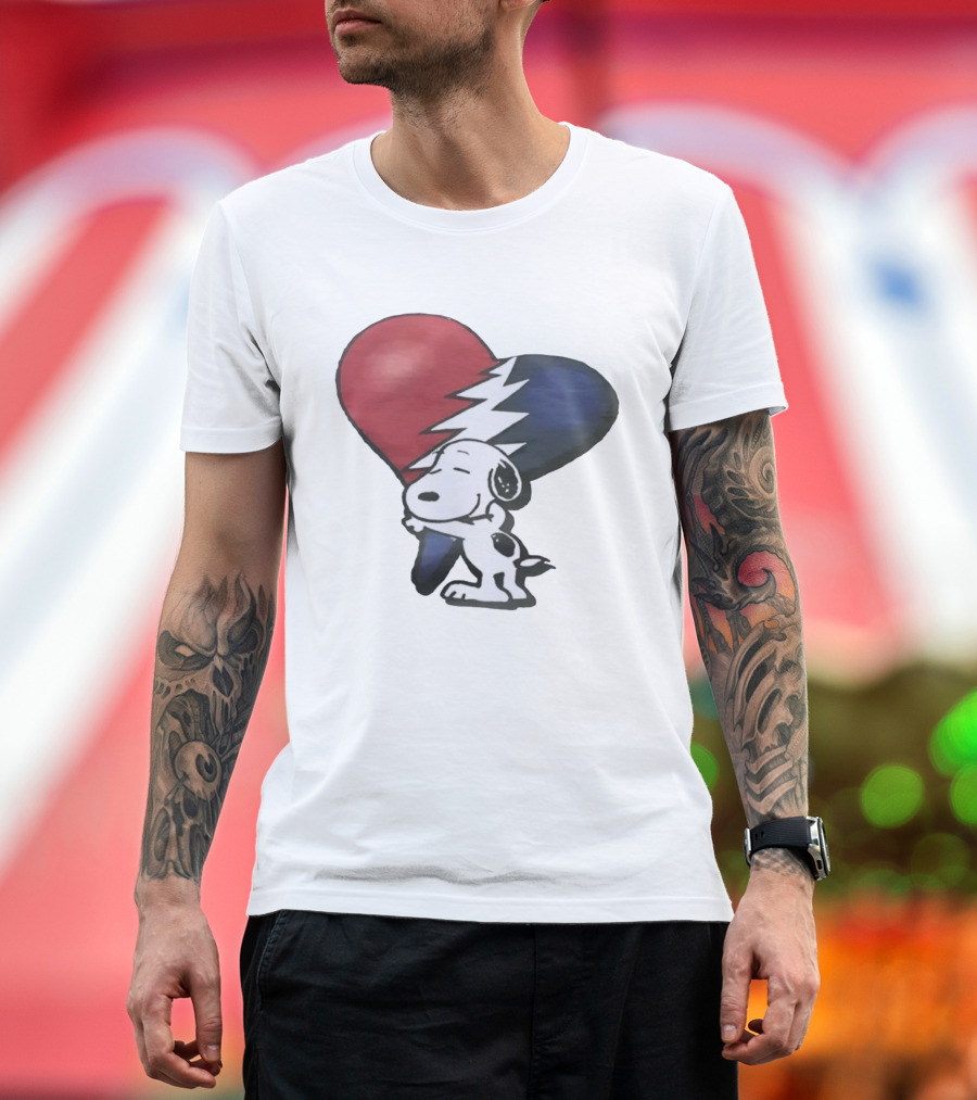 Snoopy Hug Heart Grateful Dead Lightning Bolt T-Shirt