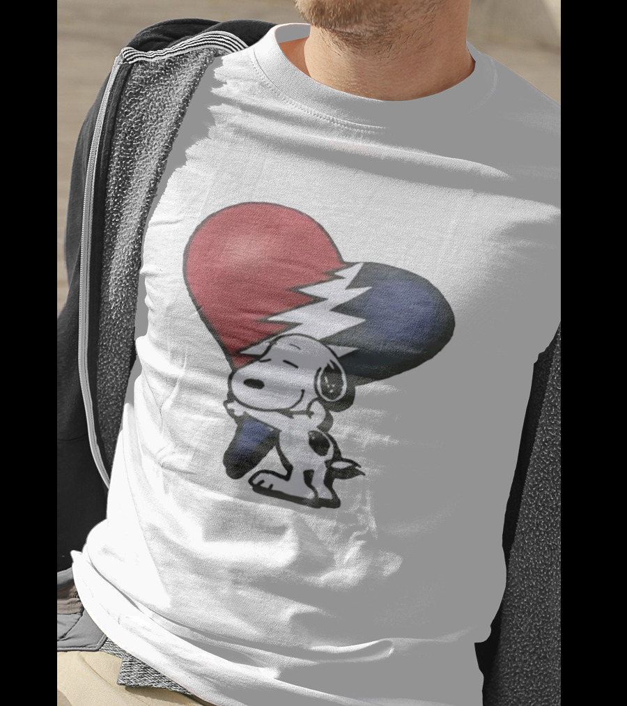 Snoopy Hug Heart Grateful Dead Lightning Bolt T-Shirt