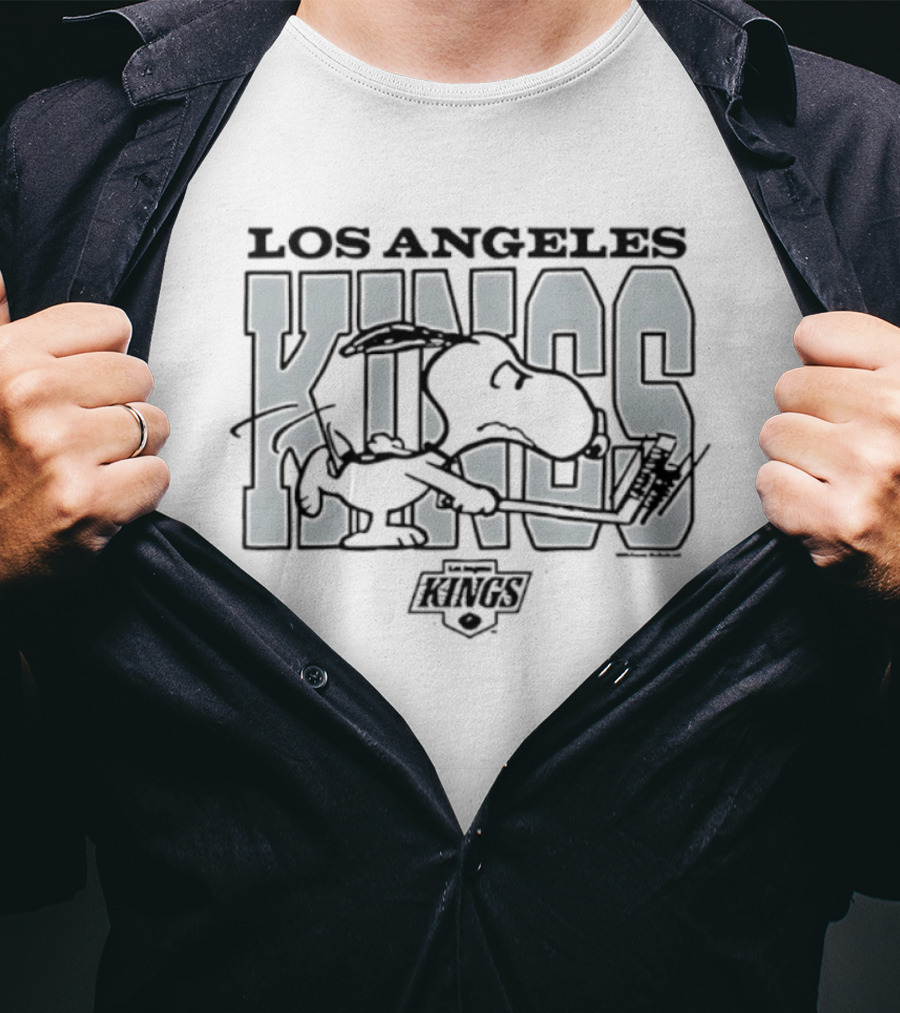 Los Angeles Kings Snoopy Hockey 25 Seasons Collaboration T-Shirt