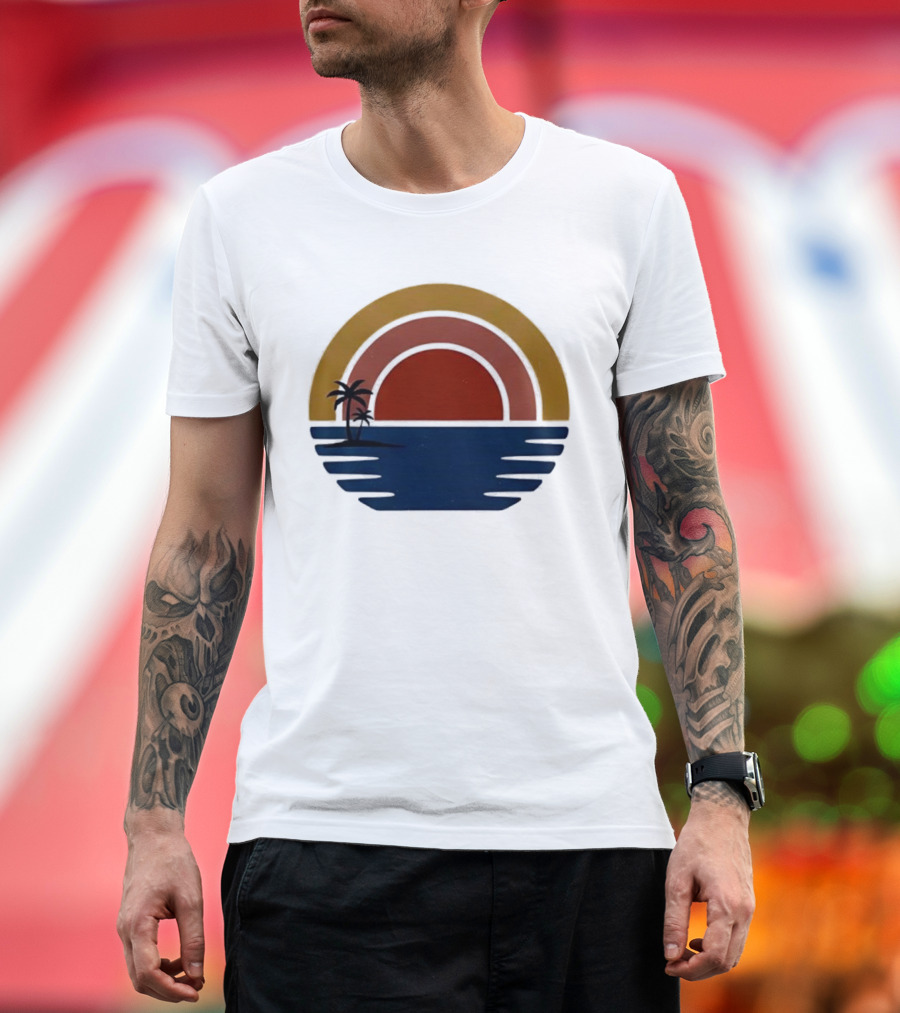 Retro Minimalist Sunset With Palm Trees And Ocean Waves T-Shirt