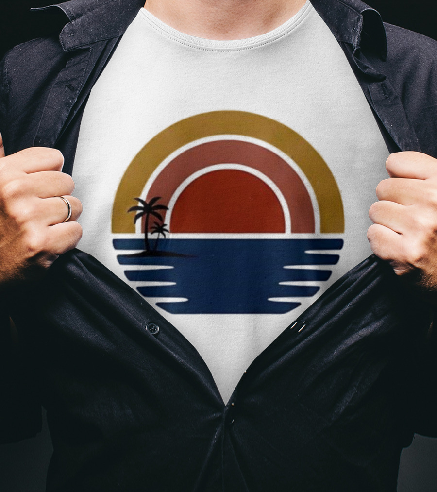Retro Minimalist Sunset With Palm Trees And Ocean Waves T-Shirt