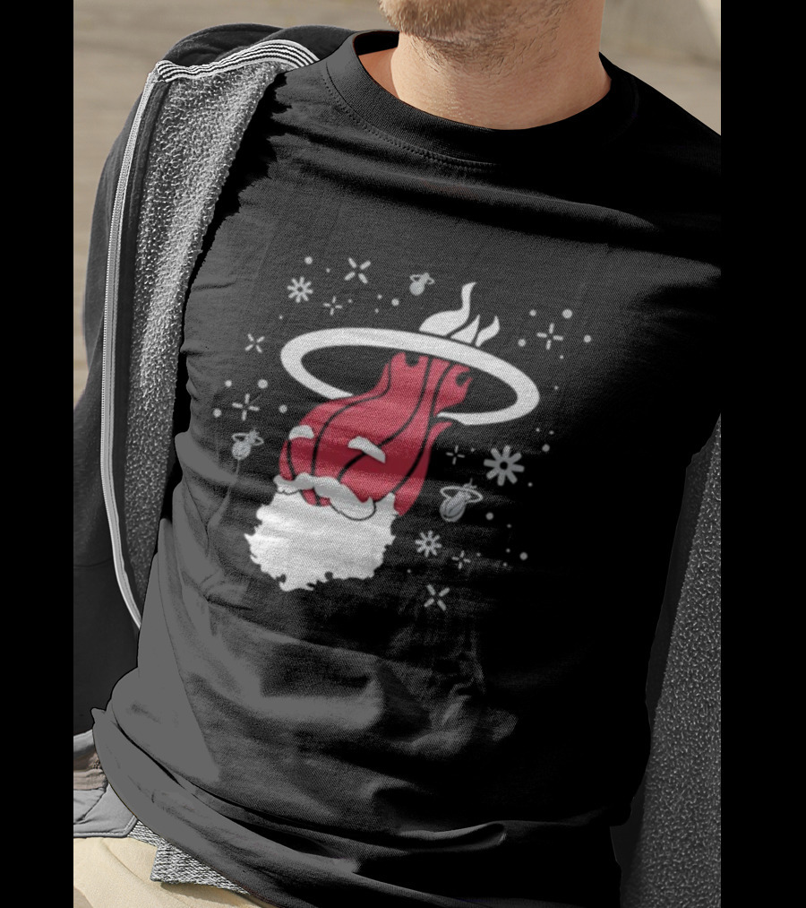 Ho Ho Heat Miami Christmas Santa Dunking Basketball Snowflakes T-Shirt