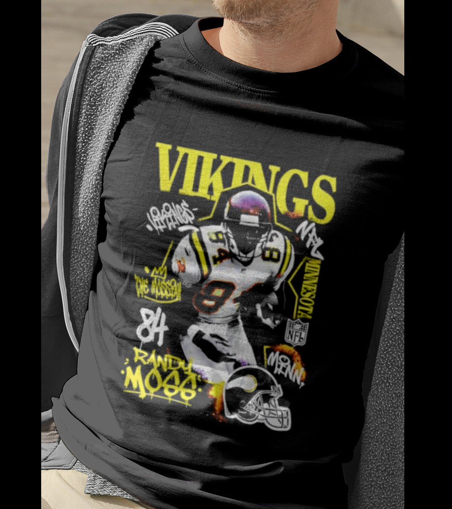 Vikings Randy Moss 84 Star Player Minnesota Football Legend T-Shirt