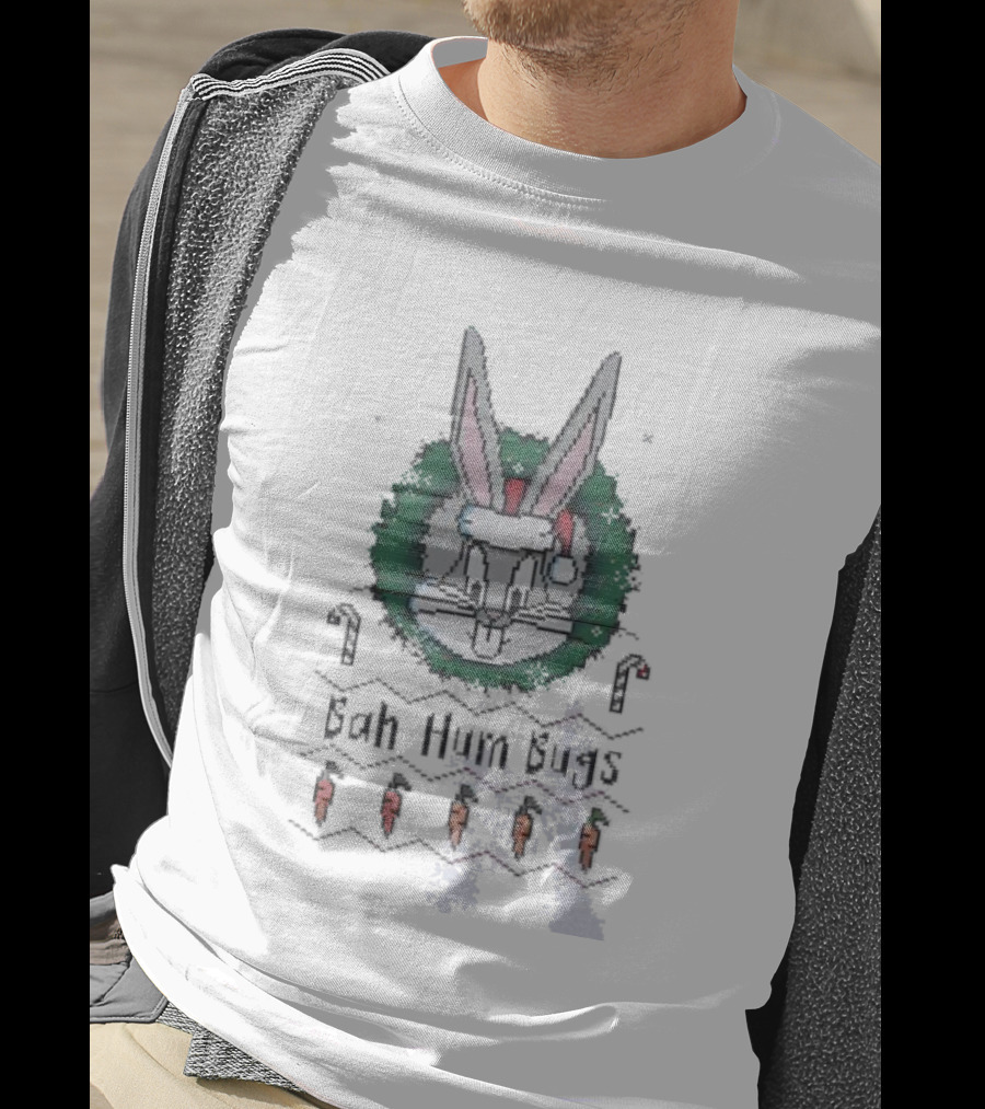 Bah Hum Bugs Christmas Bunny Santa Hat Festive Wreath T-Shirt