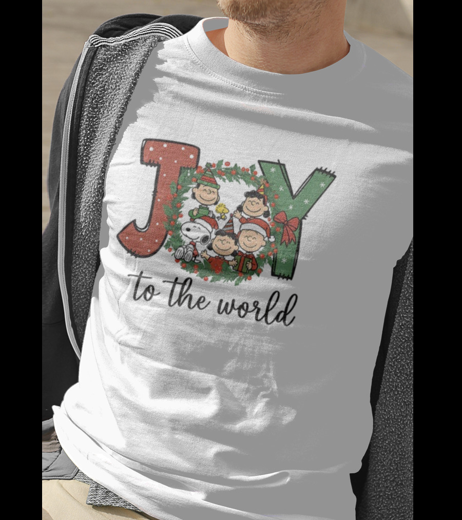 Snoopy Peanuts Joy To The World Christmas Wreath T-Shirt