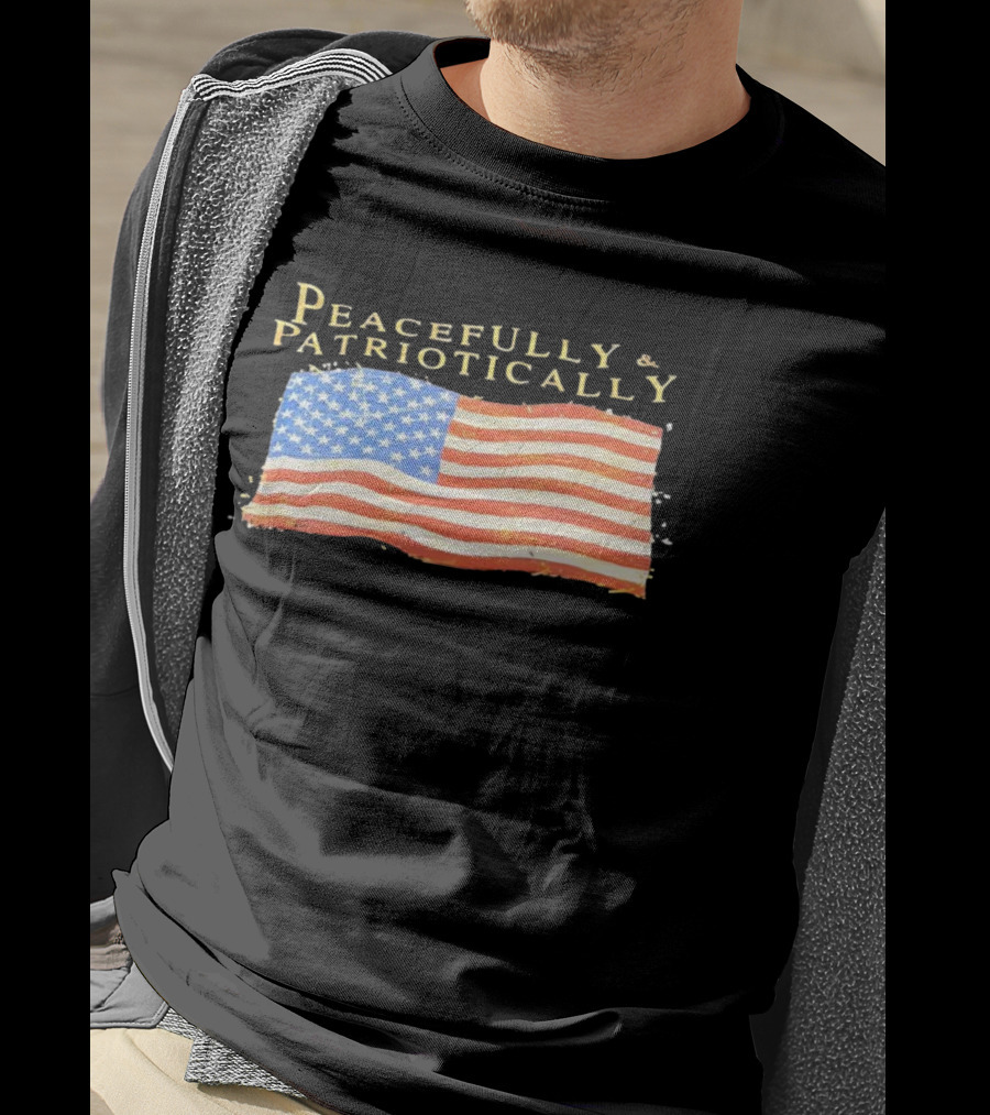 Peacefully & Patriotically American Flag USA T-Shirt
