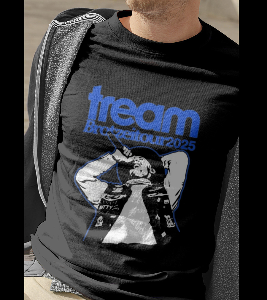 Tream BrotzeiTour 2025 Singer Microphone Illustration T-Shirt