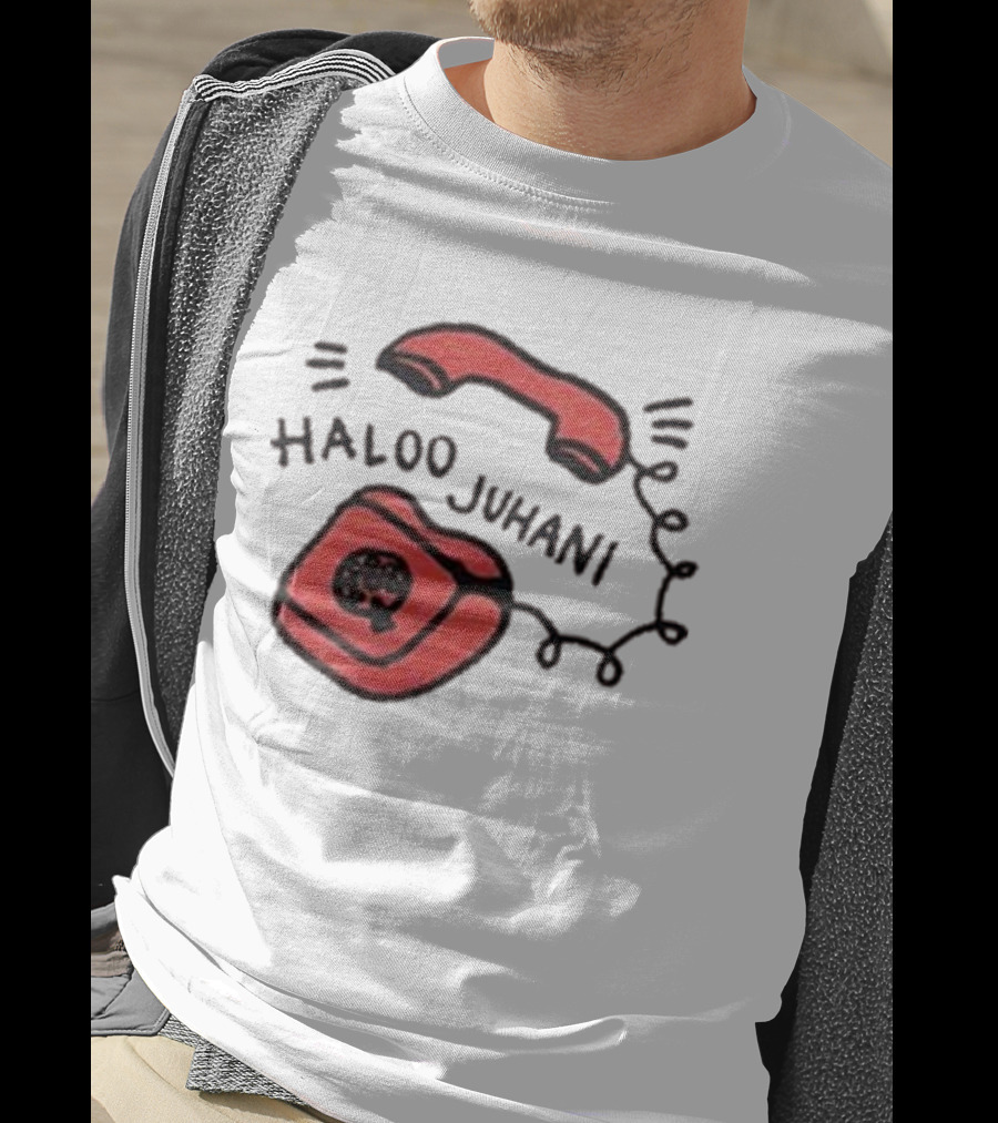 Haloo Juhani Retro Red Telephone Art T-Shirt