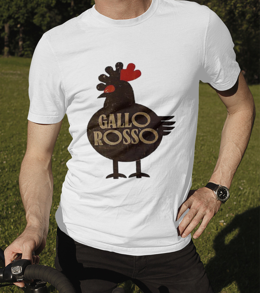 Gallo Rosso Heart Chicken T-Shirt