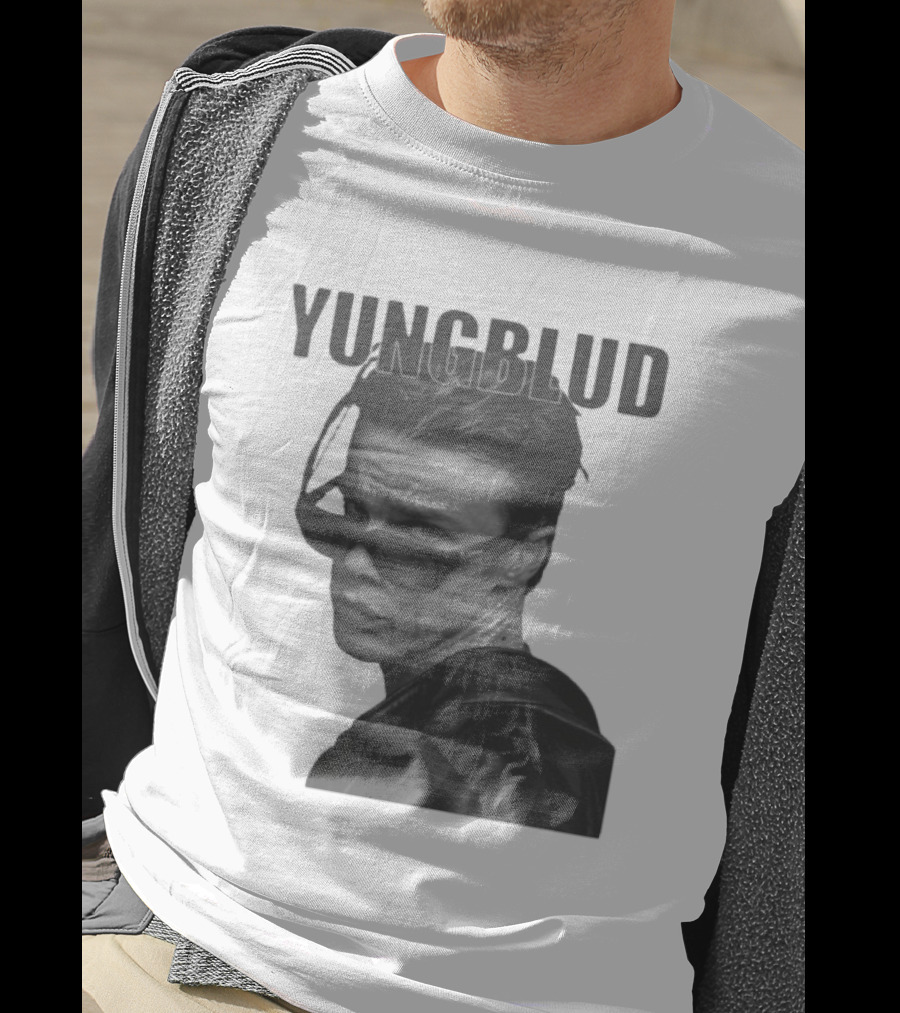 YUNGBLUD Sunglasses Cool Pose T-Shirt