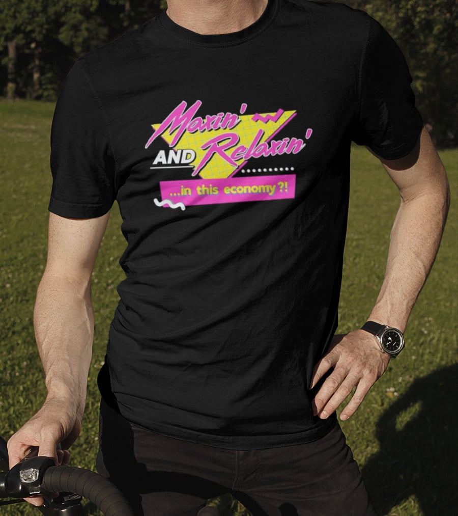 Maxin' And Relaxin' Retro Style In This Economy 90s T-Shirt