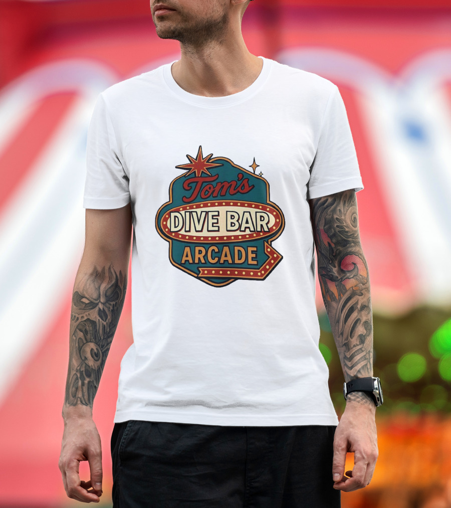 Tom's Dive Bar Arcade Retro Sign Neon T-Shirt